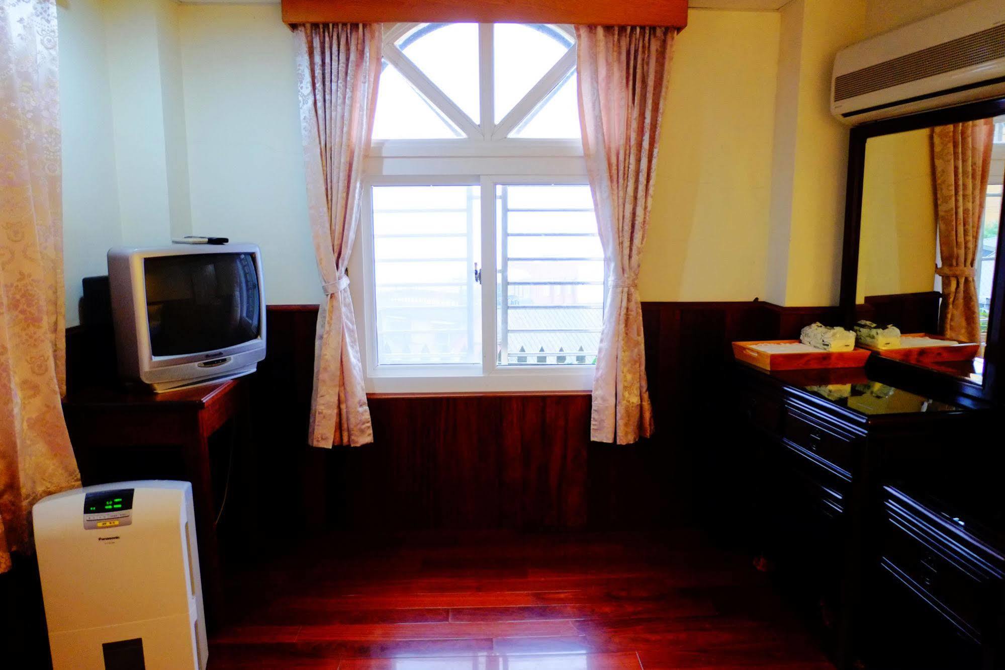Dragon Inn New Taipei City ภายนอก รูปภาพ